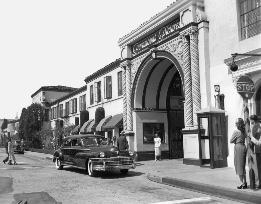 Paramount 1950 Bronson Gate wm.jpg